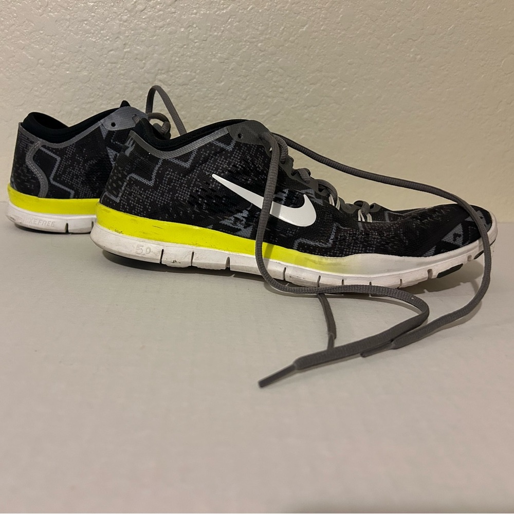 Nike shoes